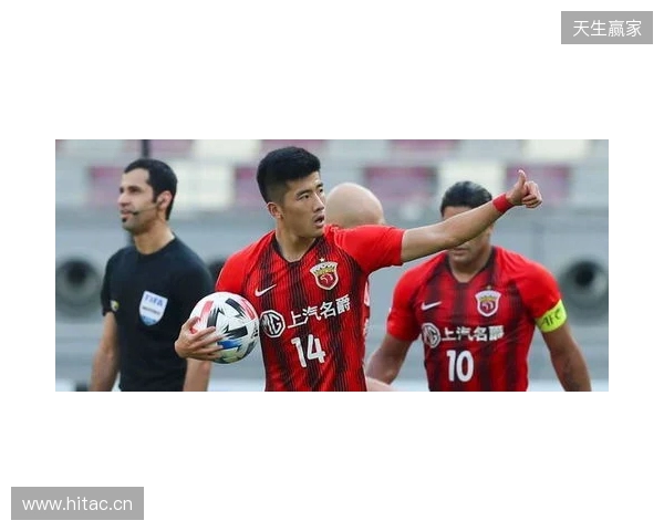 上海海港富盛经开6-1上海赛更达，李圣龙双响杨黔东获处子球